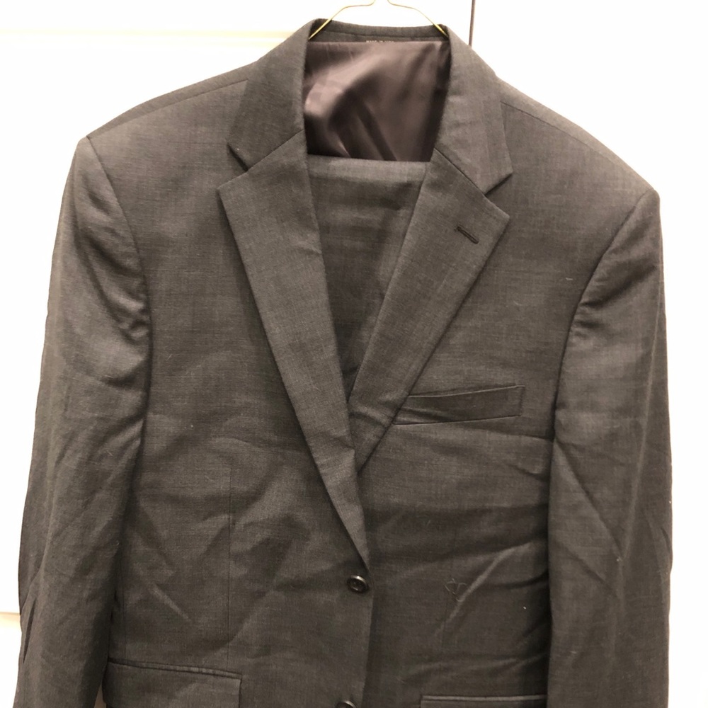 Brand New Jones New York 3 pc suit